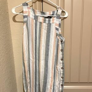 Knee-length summer dress